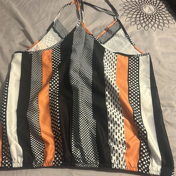 Cute Summer Top - Picture 2 of 2